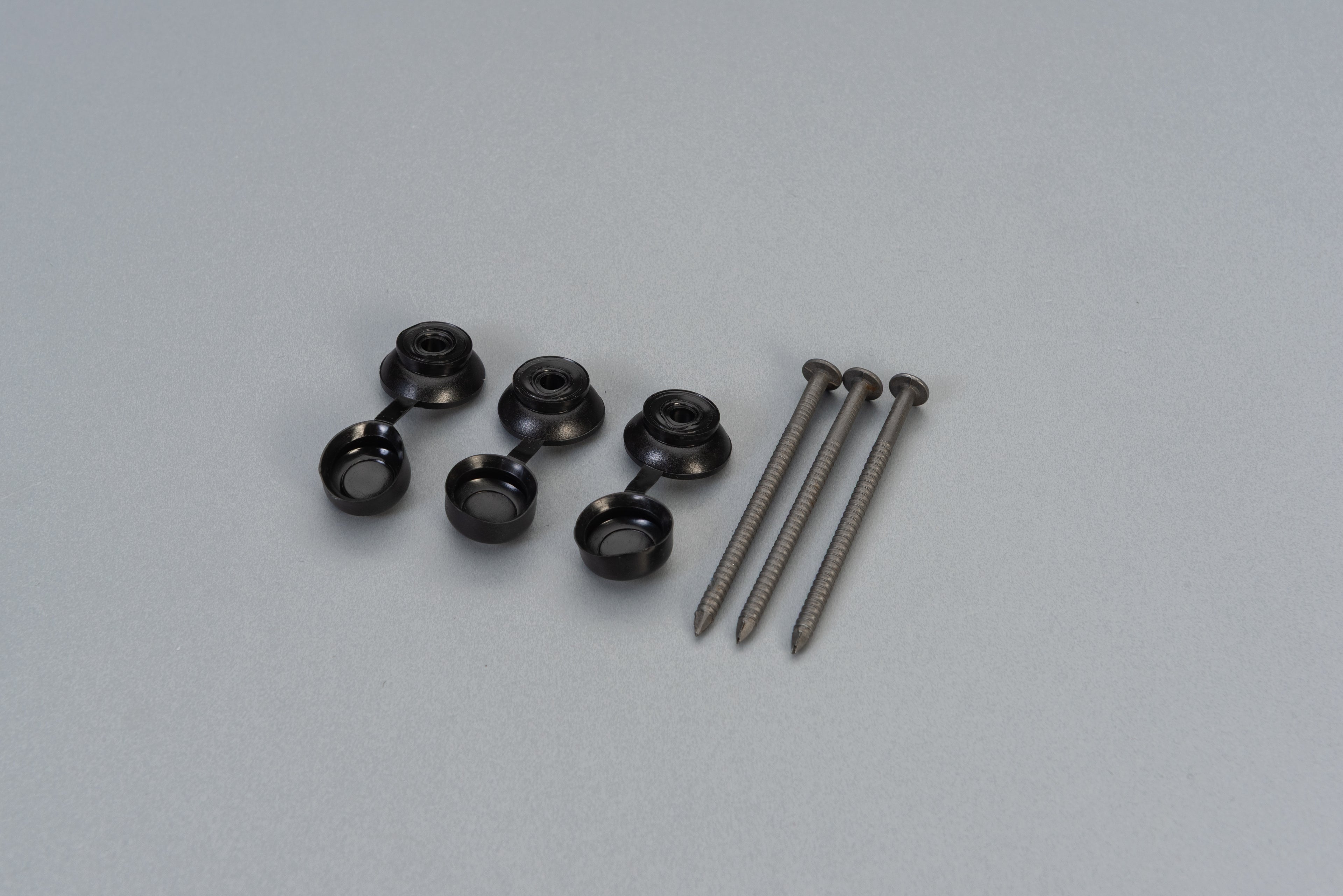 bitumen roofing nails and black colour caps